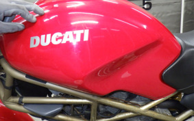 DUCATI MONSTER 400 2000