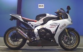 HONDA CBR1000RR SPECIAL EDITION 2014 SC59