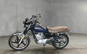 YAMAHA YB125SP LBPPCJL