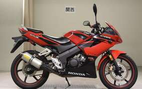 HONDA CBR125R JC39