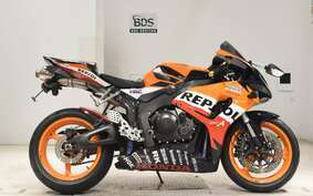 HONDA CBR1000RR 2008 SC57