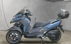 YAMAHA TRICITY 300 2024 SH21J