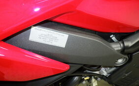 DUCATI STREETFIGHTER V4 S 2023