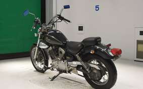 YAMAHA VIRAGO 250 3DM