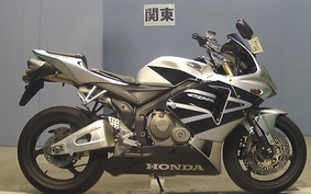 HONDA CBR600RR GEN 2 2005 PC37