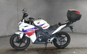 HONDA CBR125R JC50