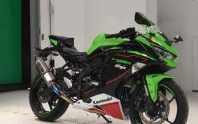 KAWASAKI ZX-25R ZX250E