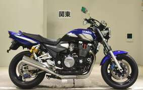 YAMAHA XJR1300 2001 RP03J