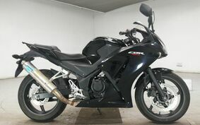 HONDA CBR250R MC41