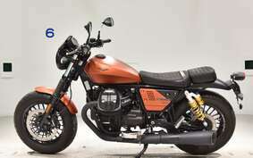 MOTO GUZZI V9 BOBBER SPORTS 2021