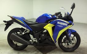 HONDA CBR250R Fi MC41