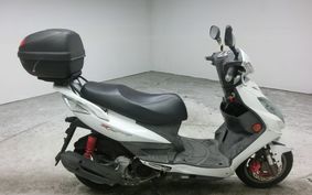 KYMCO RACING 125 Fi SR25