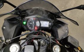 YAMAHA YZF-R25 RG10J