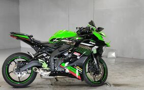 KAWASAKI ZX-25R ZX250E