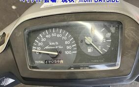 SUZUKI ADDRESS V100 CE11A