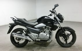 SUZUKI GSR250 GJ55D