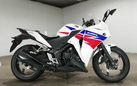 HONDA CBR250R MC41