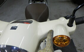 HONDA C110 SUPER CUB JA44