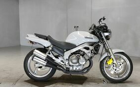 YAMAHA ZEAL 3YX