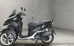 YAMAHA TRICITY 125 SE82J