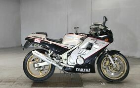 YAMAHA FZR250 2KR