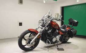 YAMAHA XVS1300CA STRIKER 2011