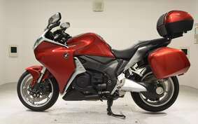 HONDA VFR1200F 2010 SC63