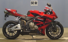 HONDA CBR600RR GEN 2 2005 PC37