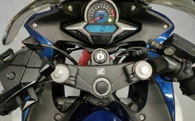 HONDA CBR250R MC41