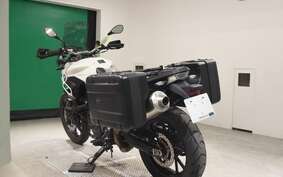 BMW F700GS 2016 0B01