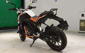 KTM 200 DUKE JUC40