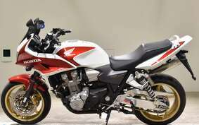 HONDA CB1300SB SUPER BOLDOR A 2005 SC54