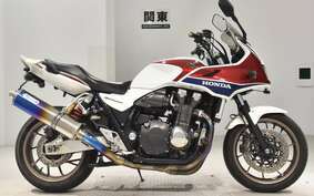 HONDA CB1300SB SUPER BOLDOR 2017 SC54