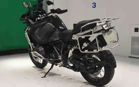 BMW R1250GS ADVENTURE 2021 0M11