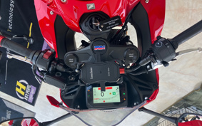 HONDA CBR650R E-CLUTCH 2024 RH17