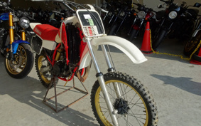 YAMAHA YZ80 58T