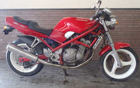 SUZUKI BANDIT 250 GJ74A