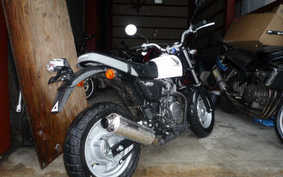 HONDA APE 100 HC07