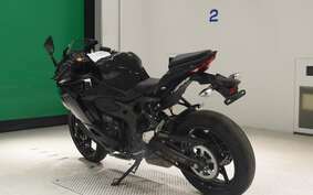 KAWASAKI ZX-25R ZX250E