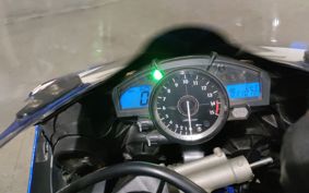 YAMAHA YZF-R1 RN19