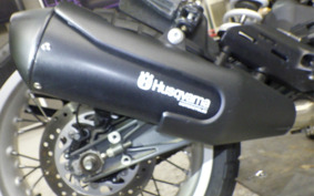 HUSQVARNA SVARTPILEN 401 2019