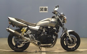 YAMAHA XJR400 R 2001 RH02J