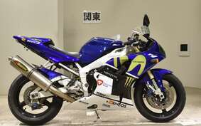 YAMAHA YZF-R1 2000 RN04