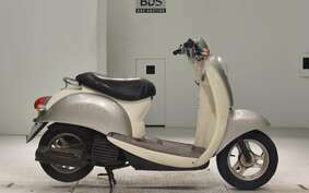 HONDA CREA SCOOPY I AF55