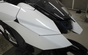 HONDA NM4 VULTUS -02 2015 RC82