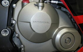 HONDA CBR600RR GEN 2 2006 PC37