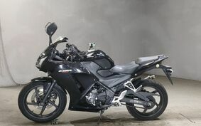 HONDA CBR250R MC41