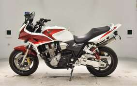 HONDA CB1300SB SUPER BOLDOR A 2007 SC54