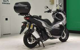 HONDA ADV150