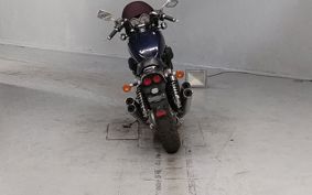 HONDA MAGNA 750 RC28